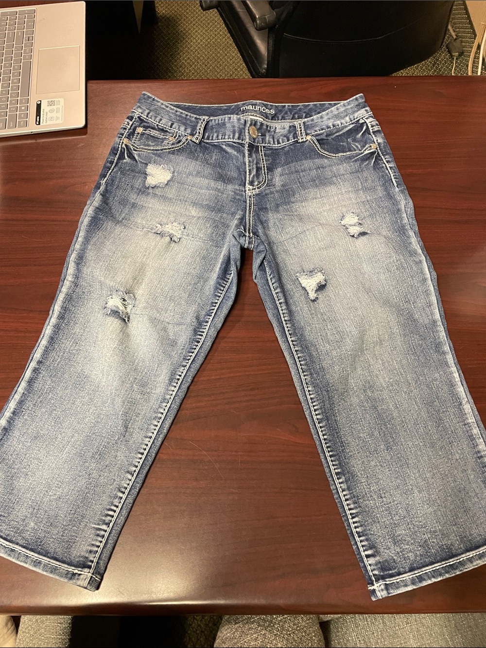 Maurices Women's Light Blue Distressed Cropped Jeans